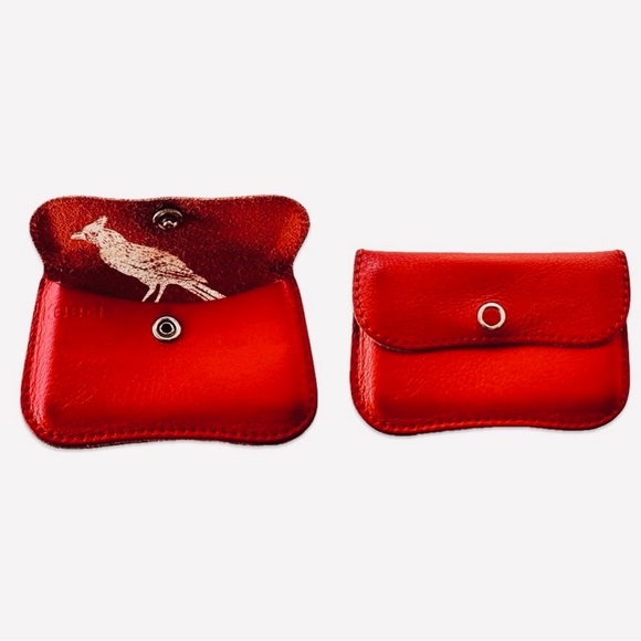 Keccie Handbags - EUC Keccie ‘Mini Me’ (European)  Genuine Leather Card Wallet Rare Bird Edition.
